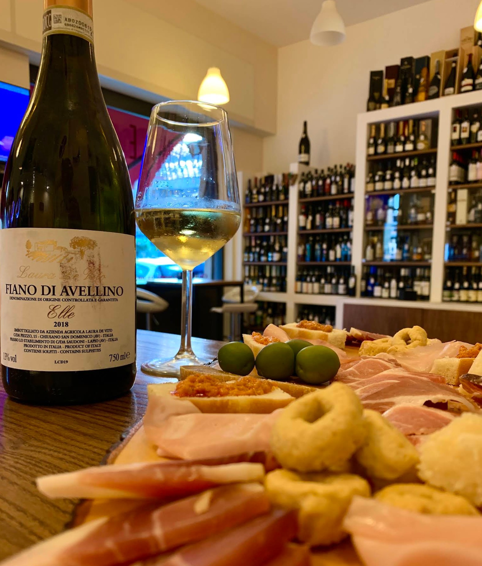 Enoteca Calici e vini campani Napoli