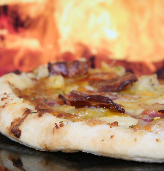 Forno pizza Pizzeria di Napoli nel cuore Napoli